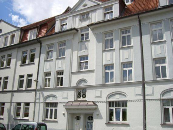 Thumbnail-Schöne 1,5 Zimmer-Wohnung mit Parkett in ruhiger Lage!