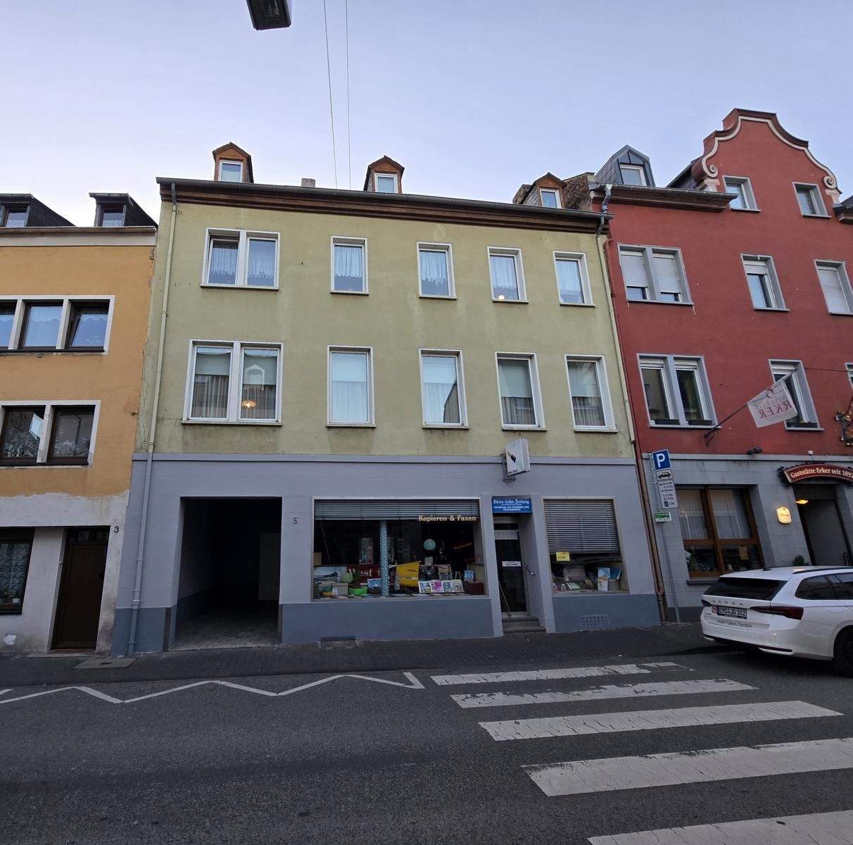 Thumbnail-Lahnstein! Mehrfamilienhaus mit 4 Einheiten in zentraler Lage