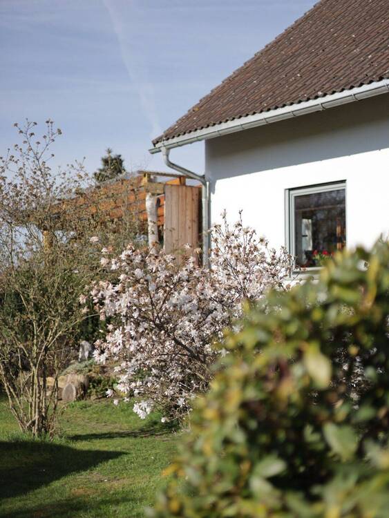 Thumbnail-RARITÄT für Familien: 1.800 m² Grundstück + unverbaubarer Feldblick – Ihr neues Zuhause im Grünen