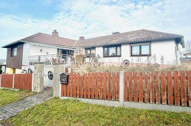 Thumbnail-*Ländlicher Bungalow mit viel Potenzial - auf einer Ebene wohnen, naturnah leben*