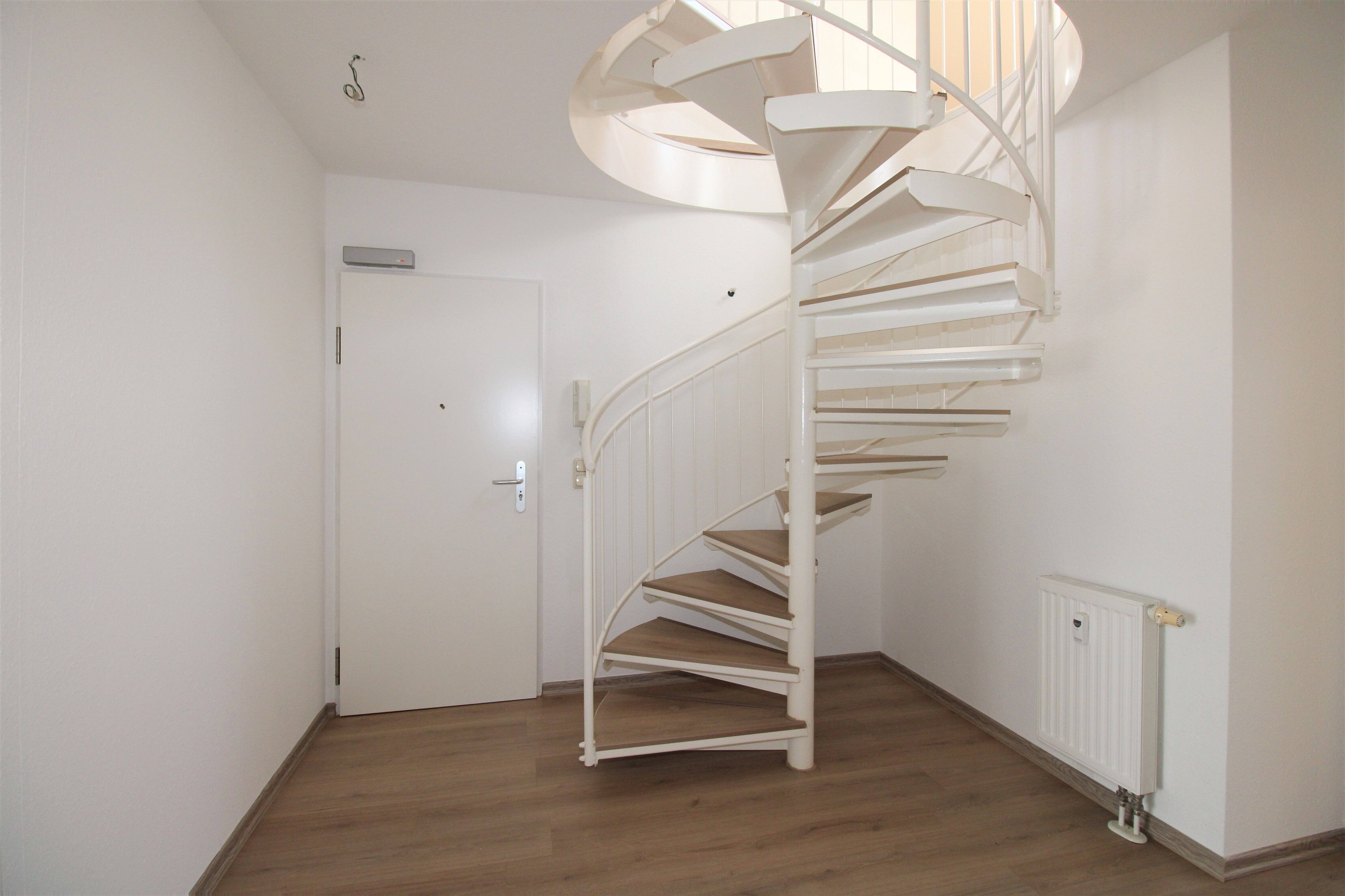 Thumbnail-Schnäppchen: bezugsfreie Wohnung mit Balkon und Tiefgarage