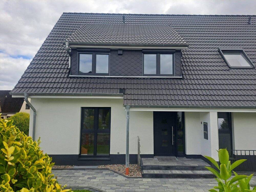 Thumbnail-Sonnige Terrasse: Umfassend modernisierte Doppelhaushälfte