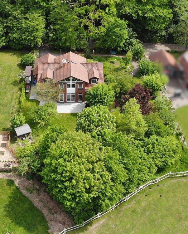 Thumbnail-Repräsentatives Anwesen mit gehobener Ausstattung, Garten und flexibler Wohn-Gewerbefläche im EG