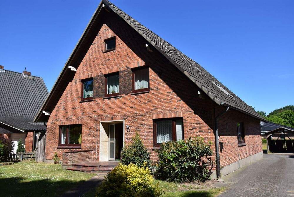 Thumbnail-Großes Haus mit Einliegerwohnung in Westerrönfeld