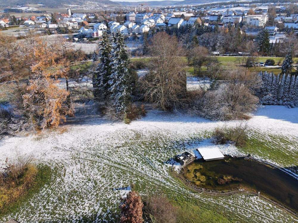 Thumbnail-Bauerwartungsland in exklusiver Lage