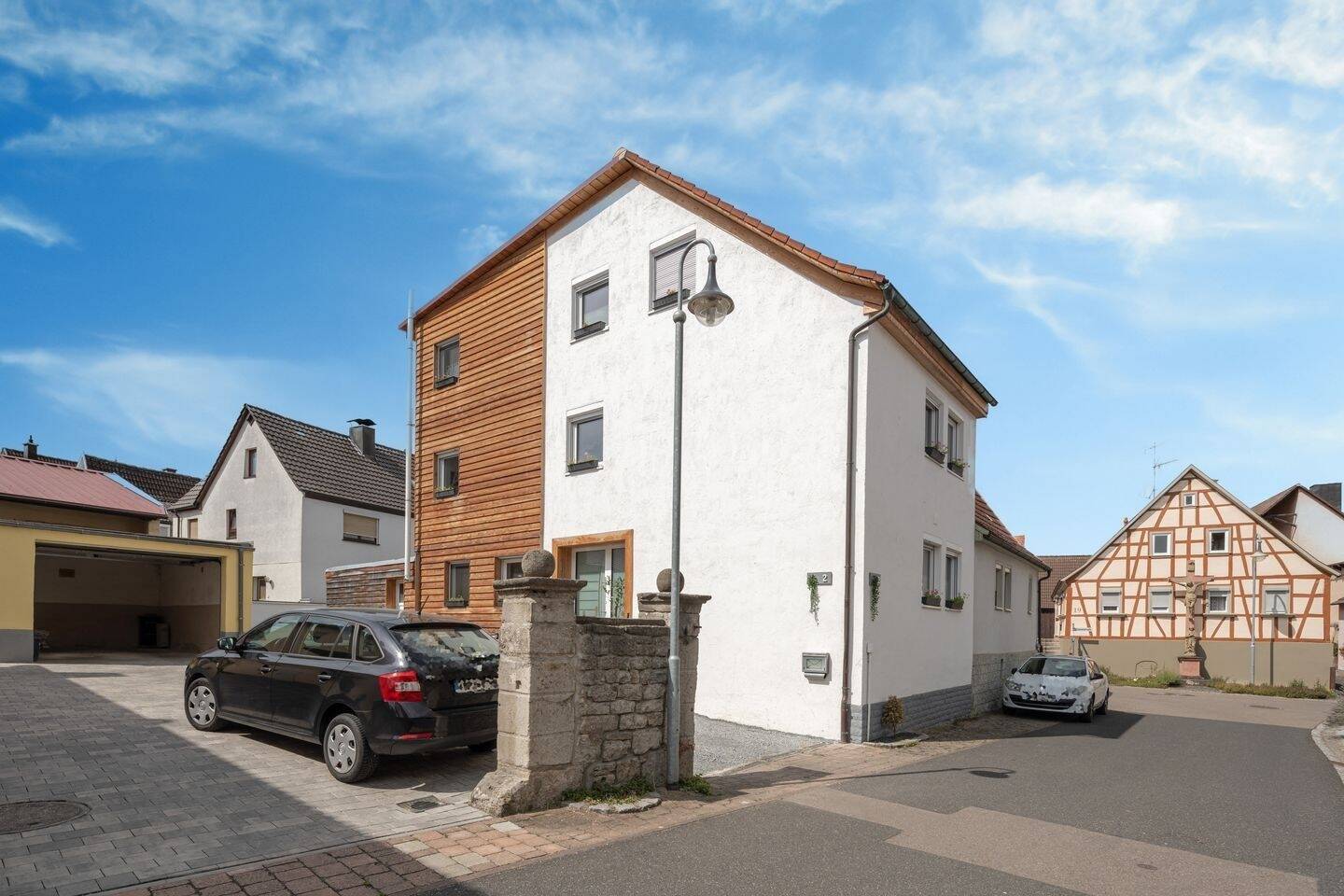 Thumbnail-Modernes, top saniertes Einfamilienhaus im Innenort von Tauberrettersheim