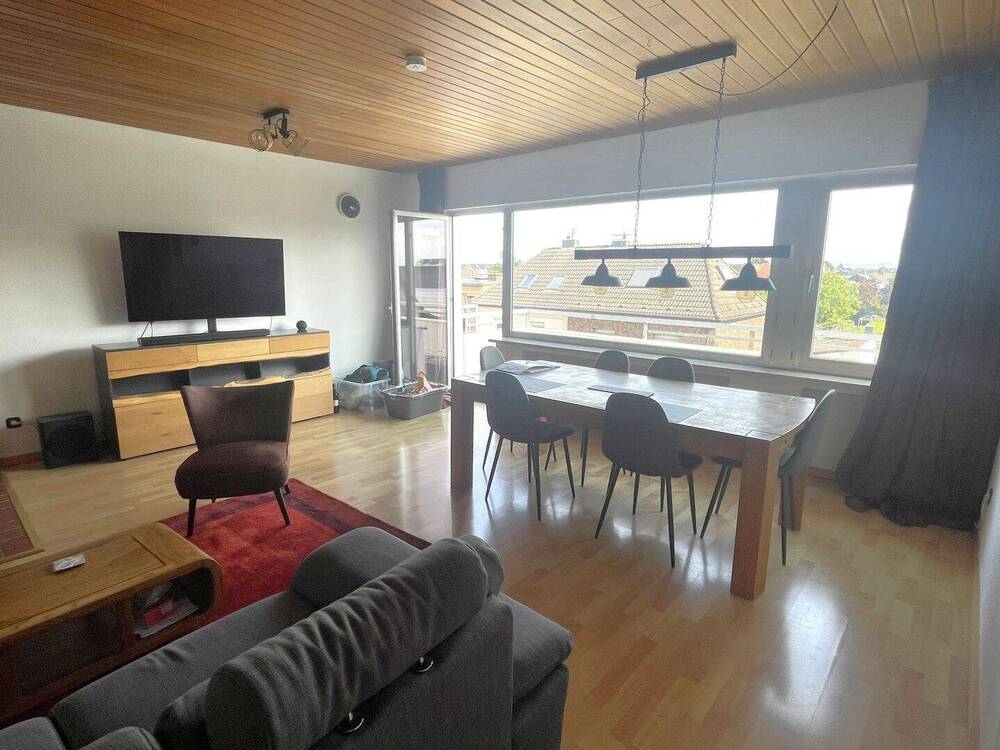 Thumbnail-Im Herzen von Bornheim-Hersel: Schöne 4-Zimmer-Wohnung mit 2 großen Balkonen