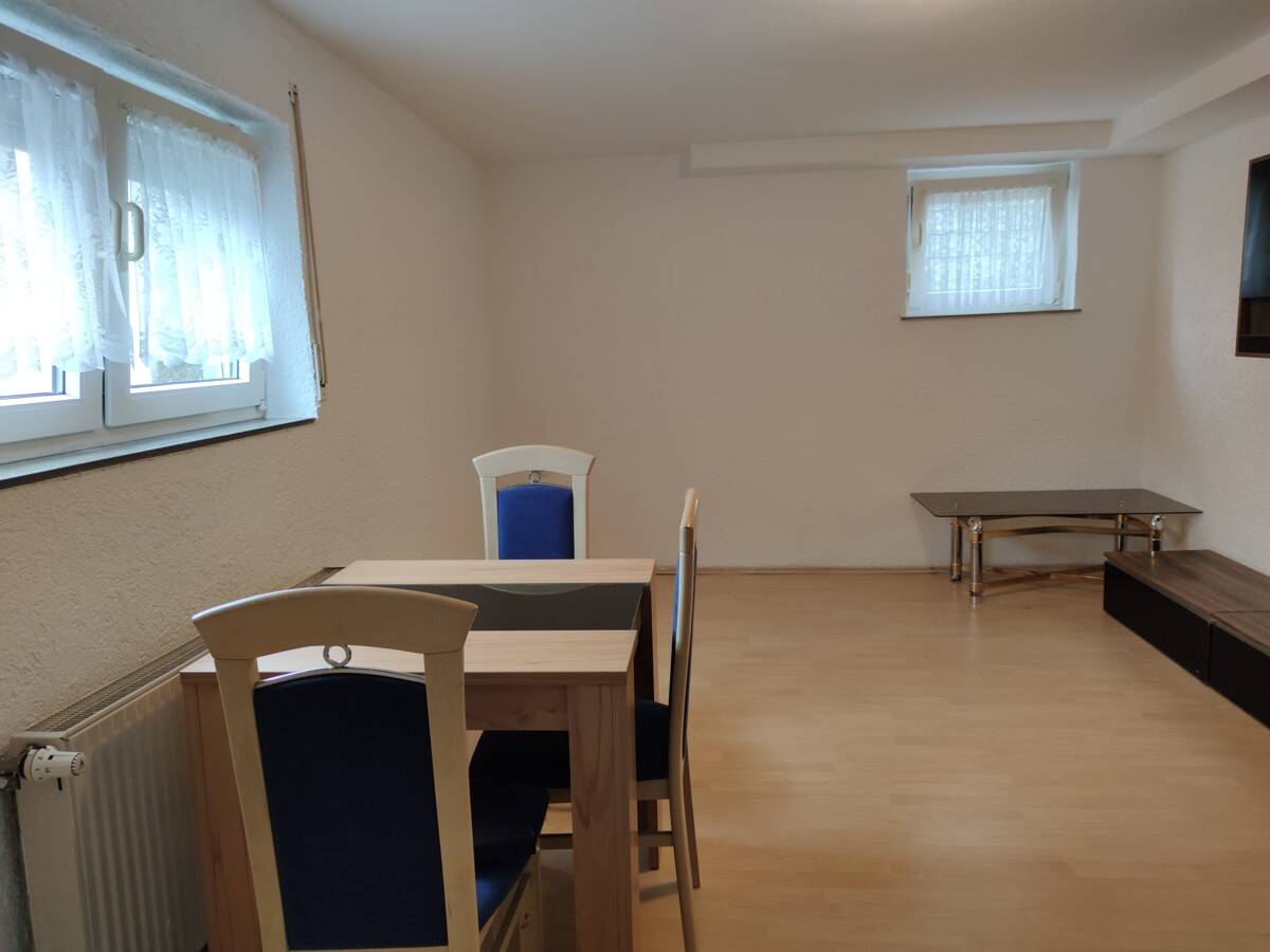 Thumbnail-Souterrain-Wohnung mit EBK in Butzbach!