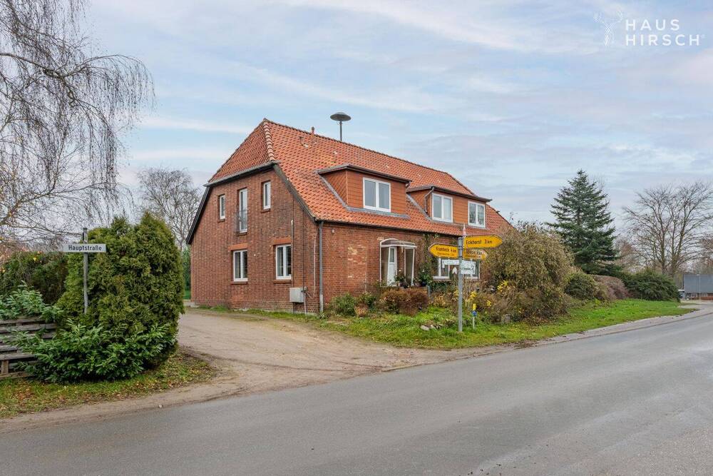 Thumbnail-Spannendes Mehrfamilienhaus mit Entwicklungspotential