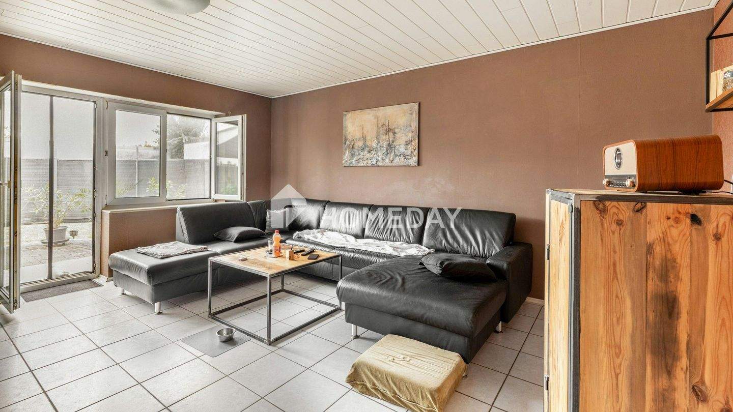 Thumbnail-MFH mit fünf Wohneinheiten: Sichere Einnahmen, klare Struktur