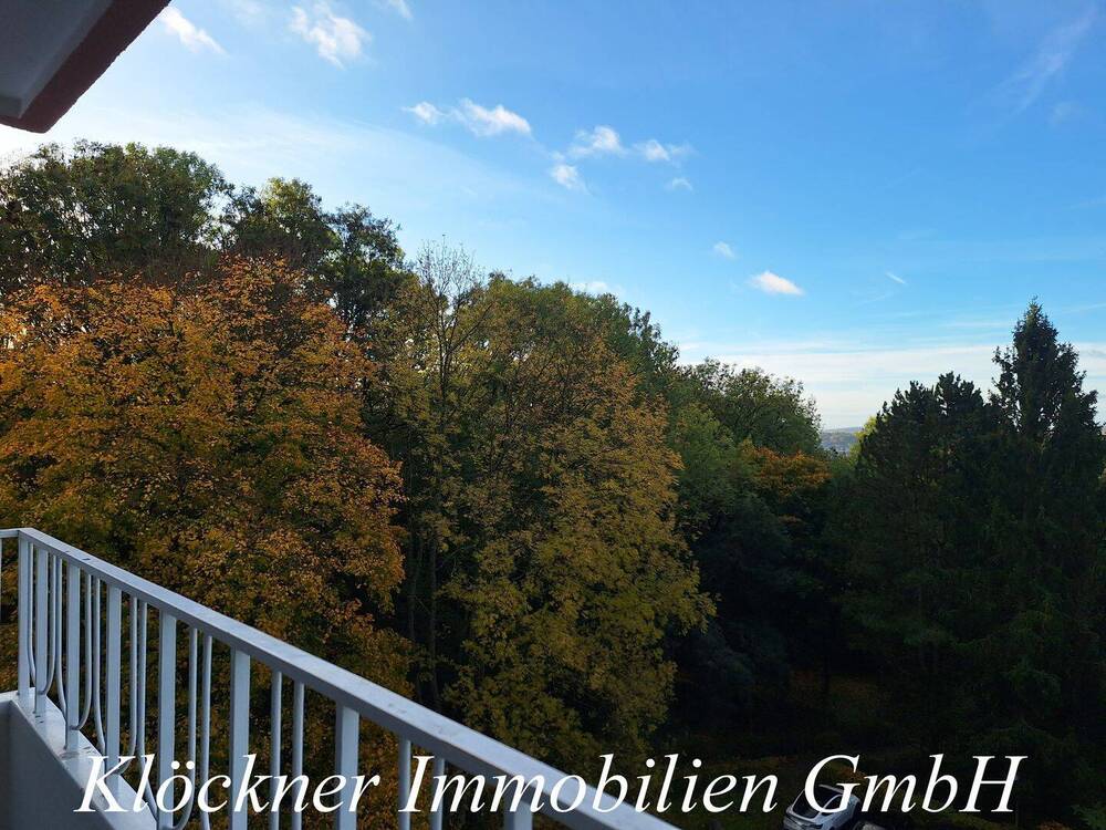 Thumbnail-Modernisierte Wohnung in zentraler Lage von SB-Eschberg!