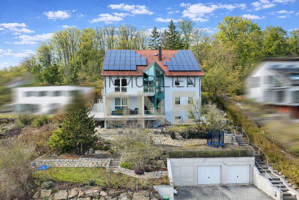 Thumbnail-Repräsentatives Ein-Zweifamilienhaus in Bestlage mit traumhaftem Weitblick