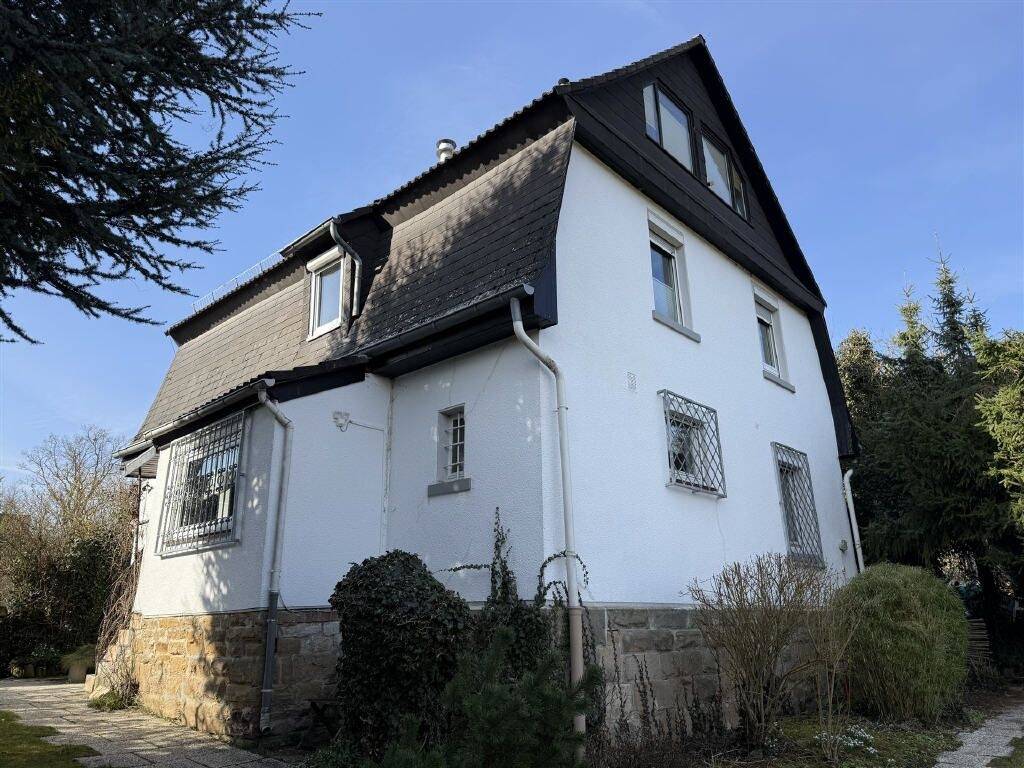 Thumbnail-Alte Mauern, neue Ideen - Einfamilienhaus mit idyllischem Garten