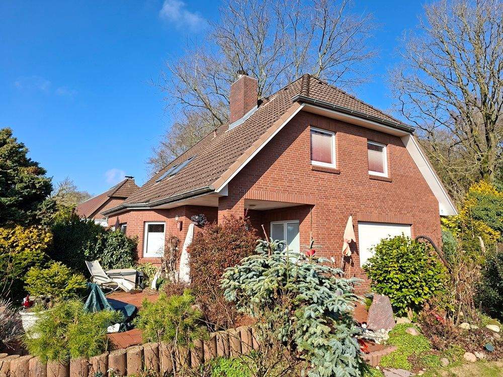 Thumbnail-Schönes Einfamilienhaus mit Garage in Sackgassenendlage