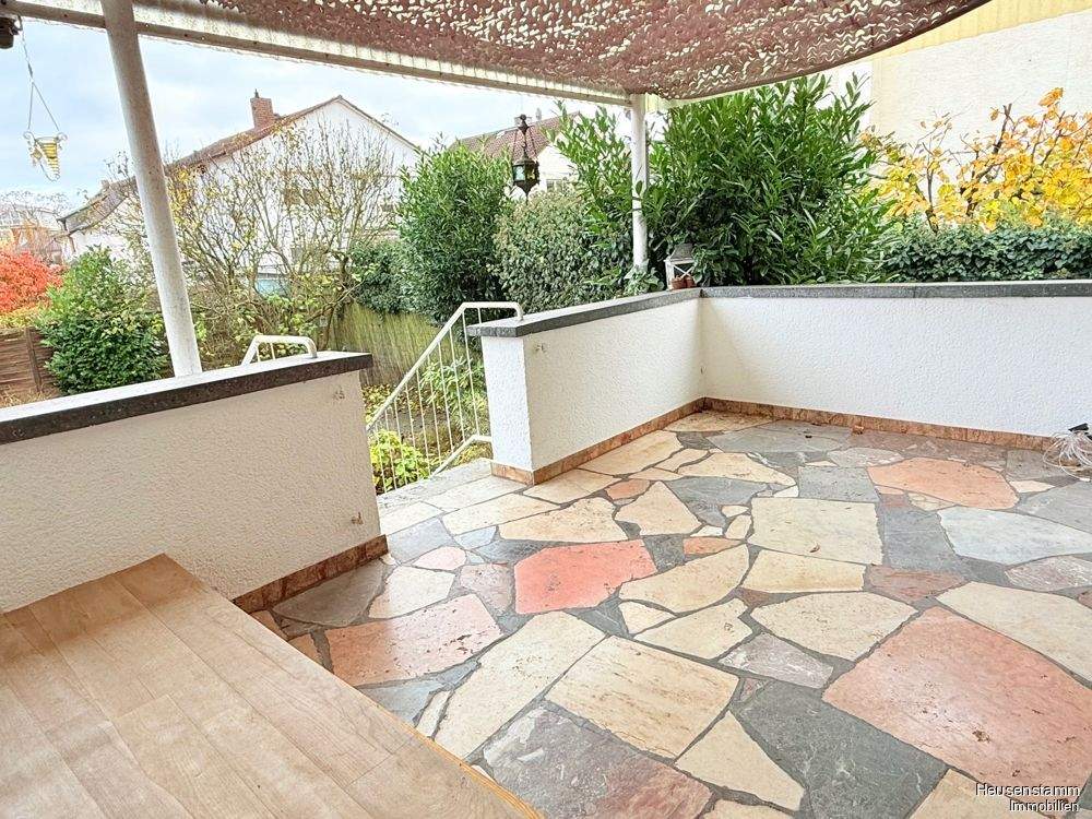 Thumbnail-Die Überraschung!! 3 Zimmer, wunderschöner Garten ca. 300 m², Terrasse
