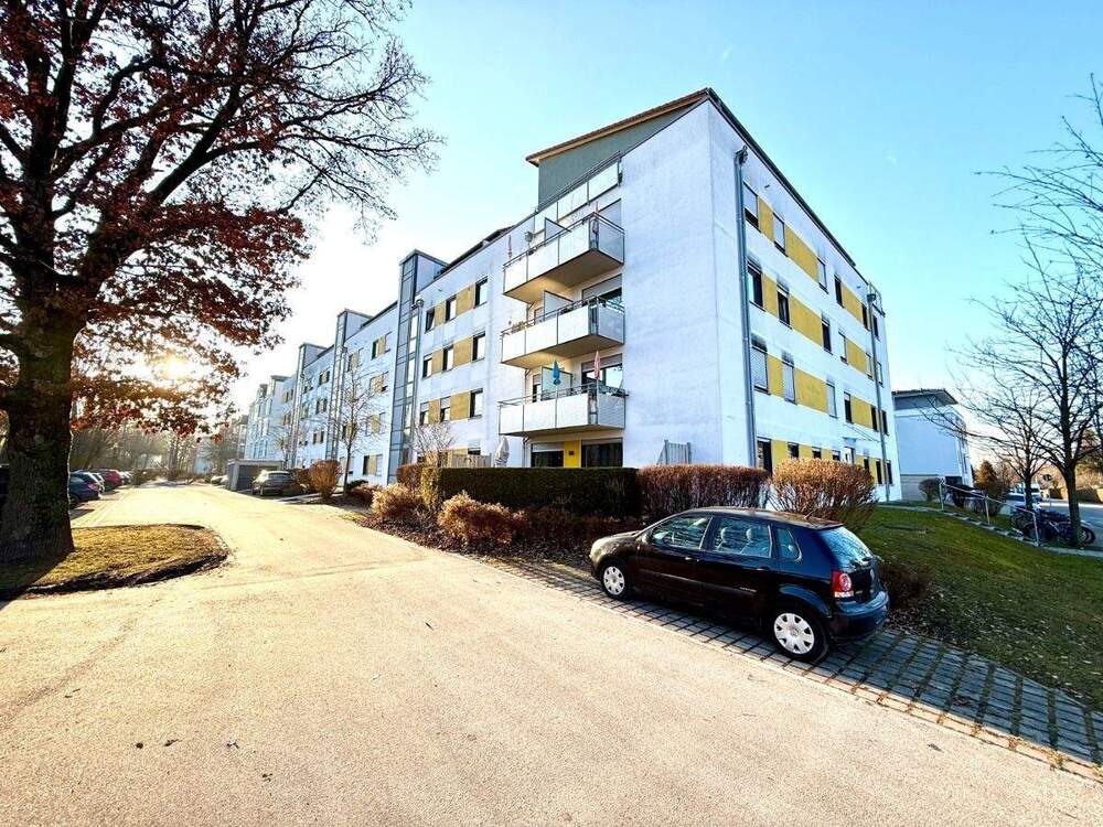 Thumbnail-Moderne 2-Zimmer-Wohnung mit großem Balkon in Rosenheim - Happing