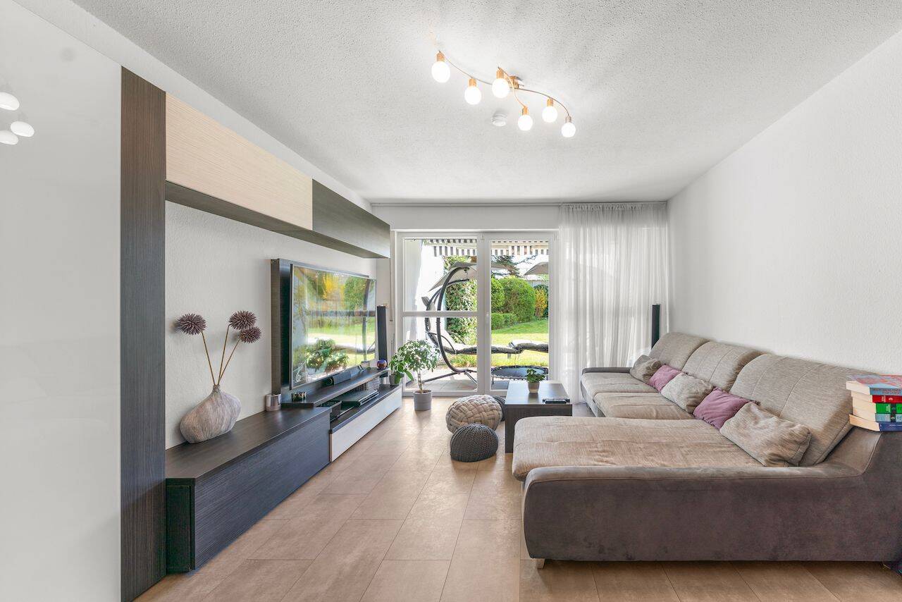 Thumbnail-BARRIEREFREI LEBEN IN JUNKERSDORF - EIGENTUMSWOHNUNG MIT TERRASSE UND TIEFGARAGE