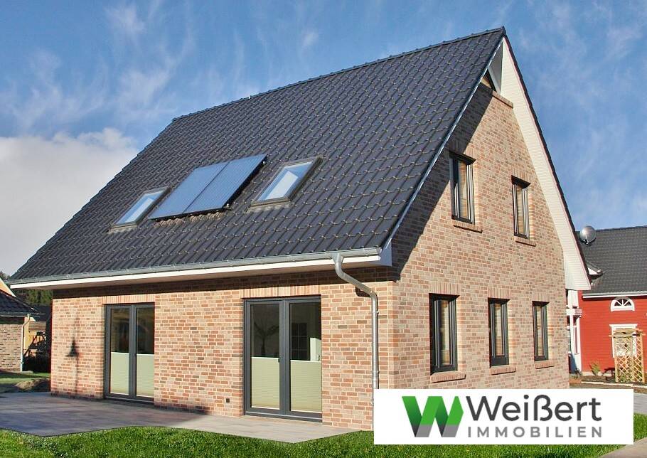 Thumbnail-Neubauprojekt Familiendomizil im nördlichen Großraum Hamburg Niedrigenergiehaus mit Wärmepumpe