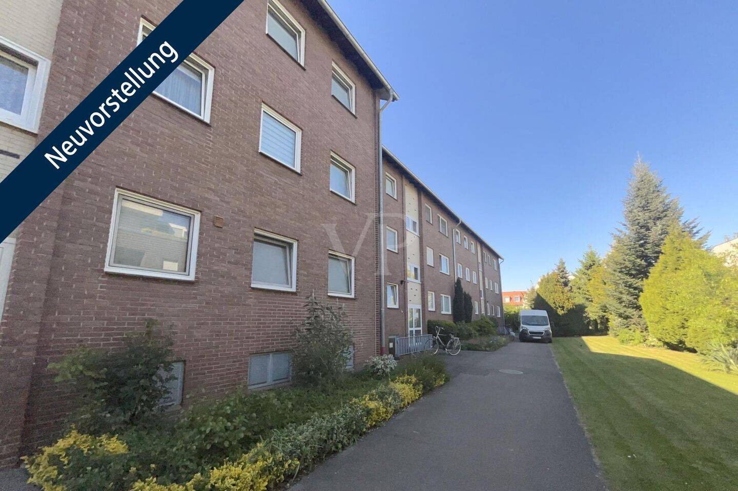 Thumbnail-Drei Mehrfamilienhäuser mit insgesamt 18 Wohneinheiten - Wohninvestment mit Entwicklungspotenzial in Bocholt