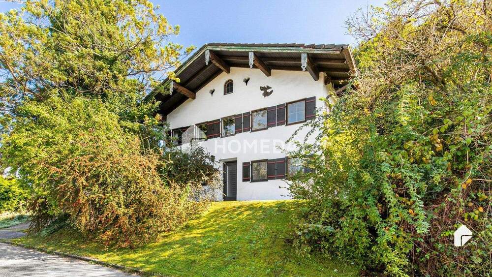 Thumbnail-Stilvolles Landhaus als Zweifamilienhaus mit großzügigem Grundstück in Neubeuern