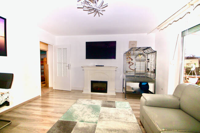 Thumbnail-Ihre Ruheoase in Stadtnähe - kernsanierte, helle 2,5-Zimmer-Wohnung zum sofortigen Selbstbezug!