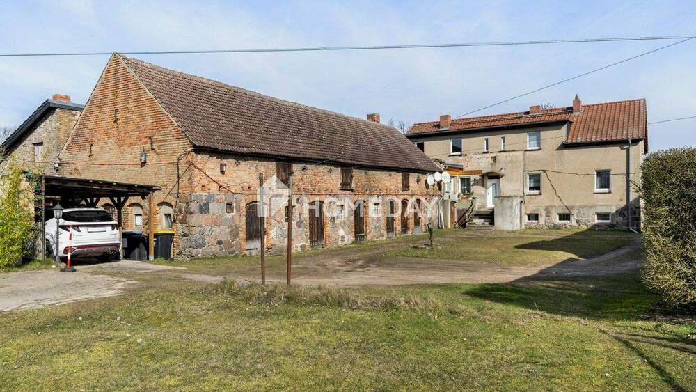 Thumbnail-Wohnen & Gestalten: MFH mit 5 WE, großzügigem Grundstück, Garagen, Scheunen, Gartenhaus & viel mehr