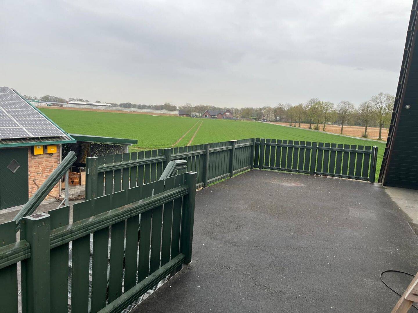 Thumbnail-Großzügige 4-Zimmer-Obergeschosswohnung in ruhiger, ländlicher Lage