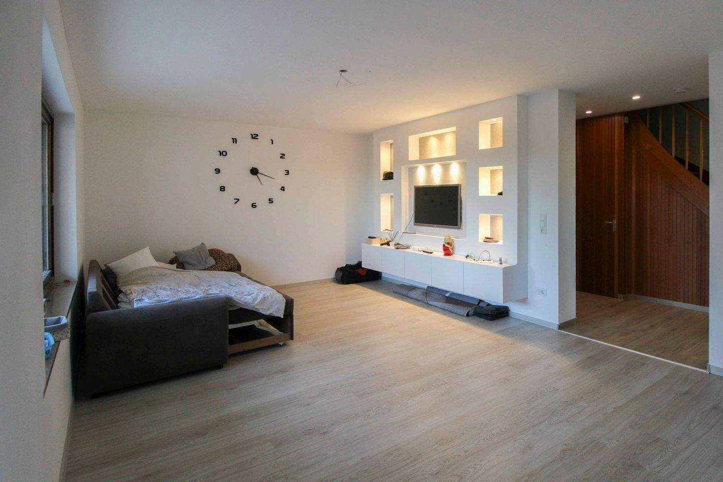 Thumbnail-Freistehendes Familienhaus mit großem Garten, Balkon, Garage und Raum für Ihre eigenen Ideen