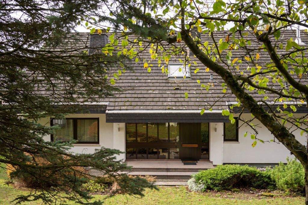 Thumbnail-Top gepflegtes, schönes 1-2 Familienhaus in bester Lage vor den Toren Korbachs