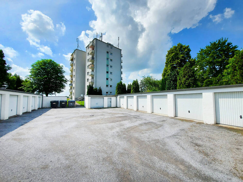 Thumbnail-5 gemauerte Garagen in Hamm am Standort Auf dem Höhkamp in einem gefplegten Garagenhof zu erwerben