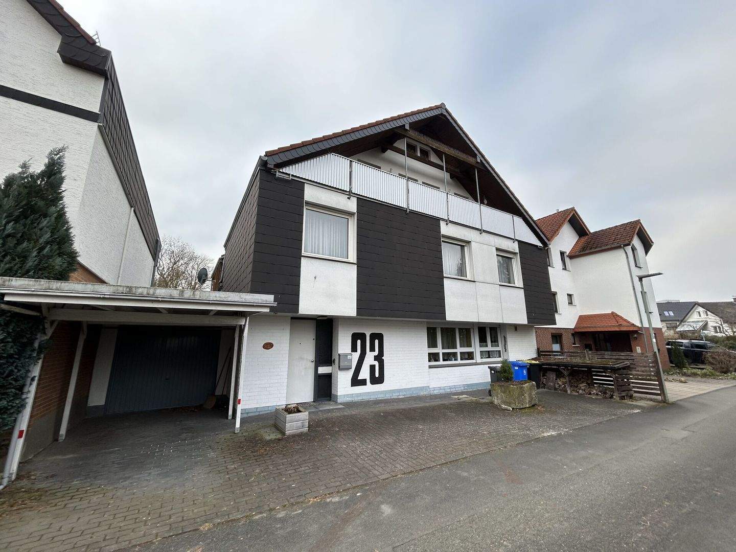 Thumbnail-Großzügiges Zuhause mit separatem Bereich für Angehörige, Gäste oder flexible Homeoffice-Lösung