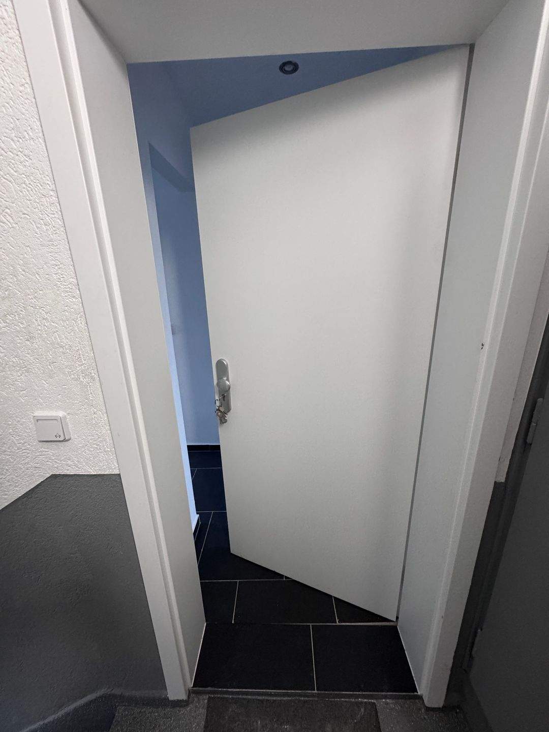 Thumbnail-Charmante 3-Zimmer-Wohnung mit Balkon in Bitterfeld-Wolfen