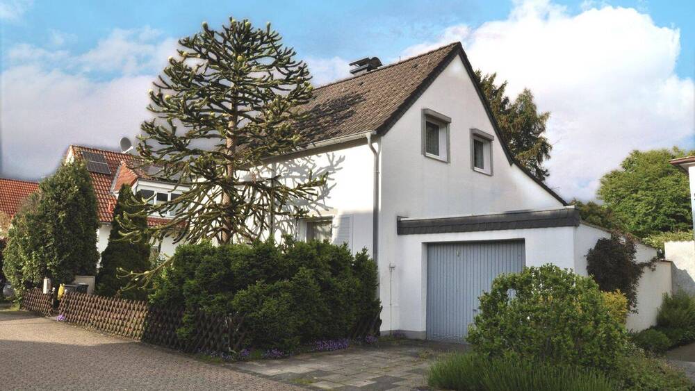 Thumbnail-Sonniges Wohnen: charmantes EFH, 6 Zimmer, Einliegerwohnung möglich, großer Garten, Garage