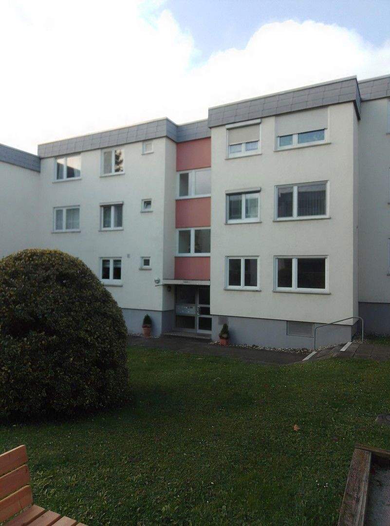 Thumbnail-Helle 3-Zimmer Wohnung mit Balkon in Stuttgart-Bad Cannstatt