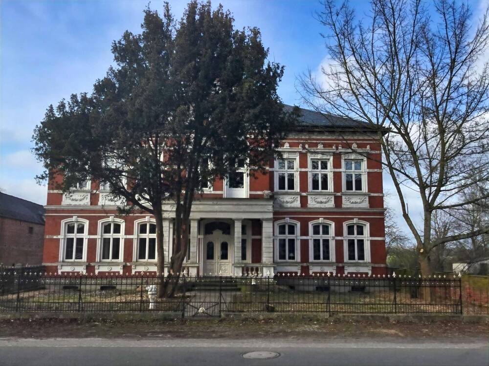 Thumbnail-Eine Reise in die Vergangenheit