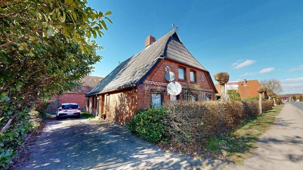 Thumbnail-Renovierungsbedürftige 2-Zimmer-Wohnung in Artlenburg mit Garten