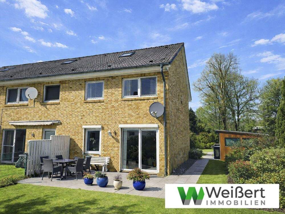 Thumbnail-Ihr neues Familienglück in Hohenlockstedt - Endreihenhaus mit Garten, Carport und Ausbaureserve