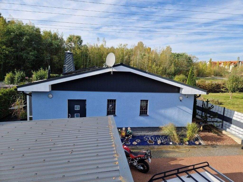 Thumbnail-EINFAMILIENHAUS MIT WINTERGARTEN, KAMIN UND FUßBODENHEIZUNG AM RANDE VON CHEMNITZ