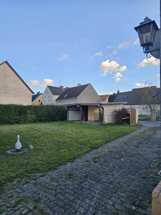 Thumbnail-Einfamilienhaus mit sonnigen Garten in Trossin OT Roitzsch