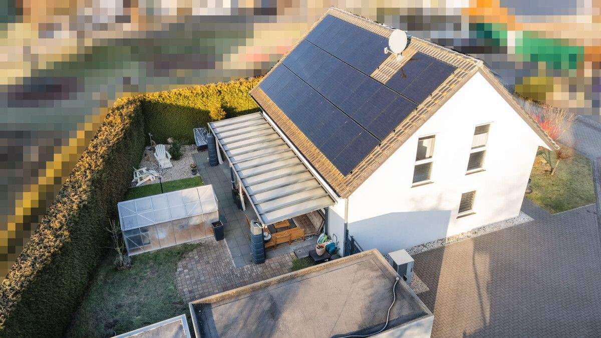 Thumbnail-Modernes Familienhaus - Top Energiewert - Garage - Garten - in Willroth!
