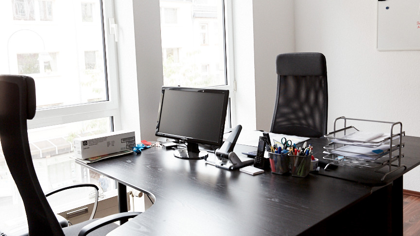 Thumbnail-Zentrales 75 m² Büro mit Tagungsraum, Küche & 247 Zugang