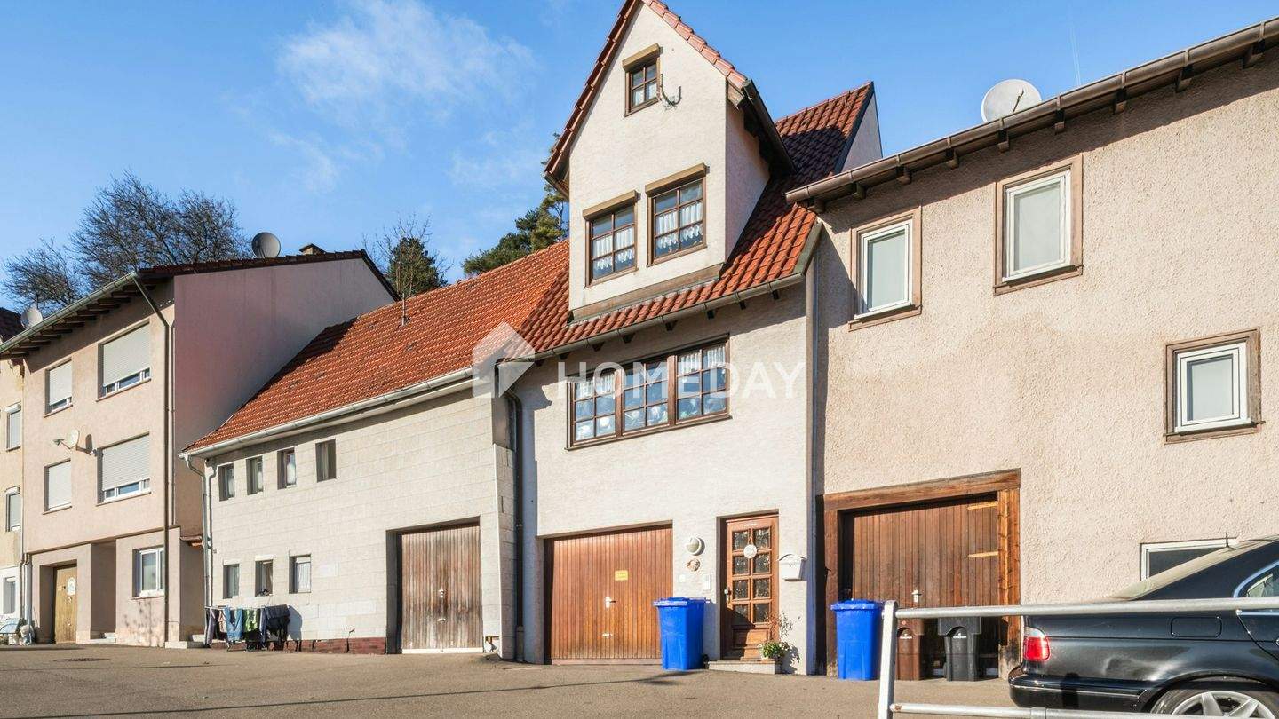 Thumbnail-Gemütliches, kleines Reihenmittelhaus mit Garage, zwei Terrassen und zusätzlich Platz im DG