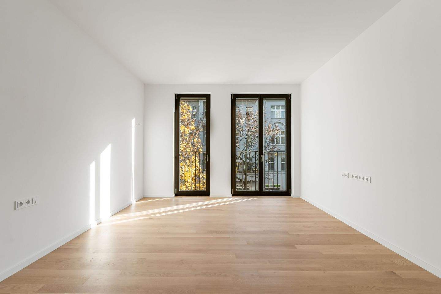 Thumbnail-Exklusive 4-Zimmer-Neubauwohnung mit Süd-Balkon im Helmholtzkiez