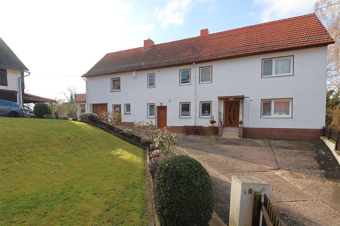 Thumbnail-Mehr Raum, mehr Möglichkeiten: Ein- bis Zweifamilienhaus in gepflegtem Zustand