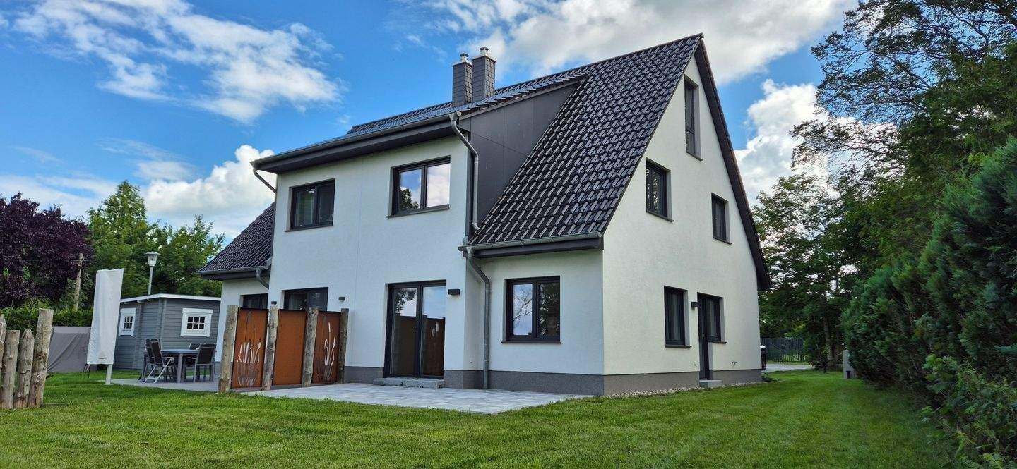 Thumbnail-+++NEUBAU+++ Exklusive Doppelhaushälfte mit Bodden und Ostseeblick inmitten unberührter Natur