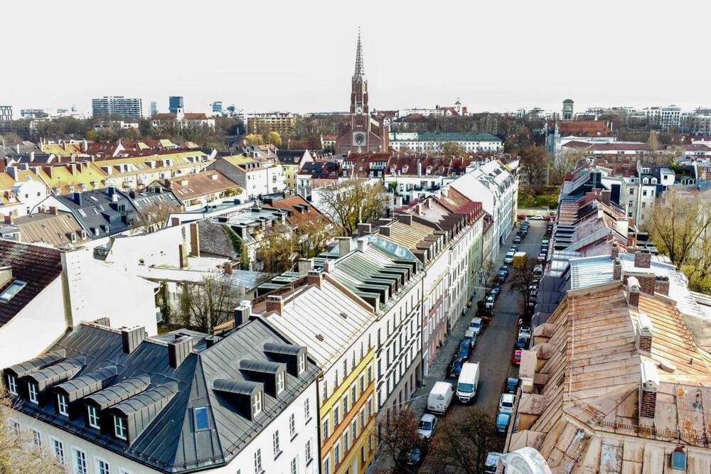 Thumbnail-Mehrfamilienhaus mit zusätzlichem Baugrundstück - seltenes Entwicklungspotenzial nahe der Isar