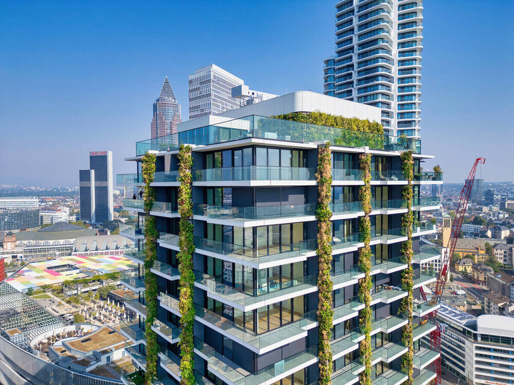 Thumbnail-Leben auf höchstem Niveau: Grandiose Skyline-Blicke und grüne Oase im Herzen der Stadt