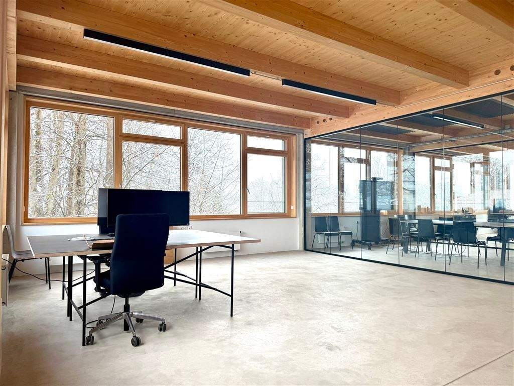 Thumbnail-Arbeitsplatz in modernem und hellem Eckbüro in Neubau-Gemeinschaftsflächen, Warmmiete!