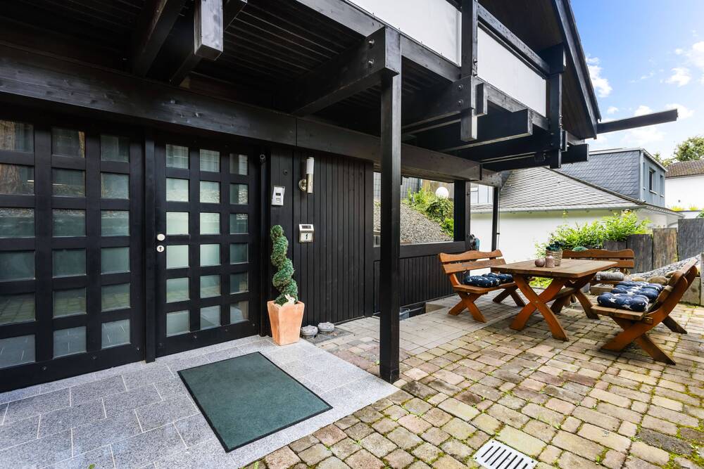 Thumbnail-**Attraktives gepflegtes HUF-HAUS in exponierter Wohnlage mit Fernblick**