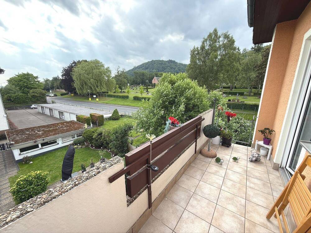 Thumbnail-**Komfortable vermietete 2-Zimmer-Eigentumswohnung mit Balkon**